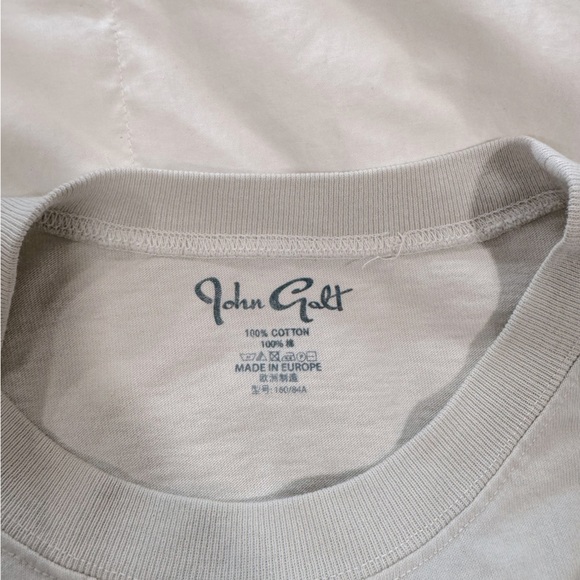 Brandy Melville John Galt graphic band tee crop top; size medium - Picture 3 of 3